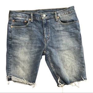 Levi’s 511 cutoff shorts.